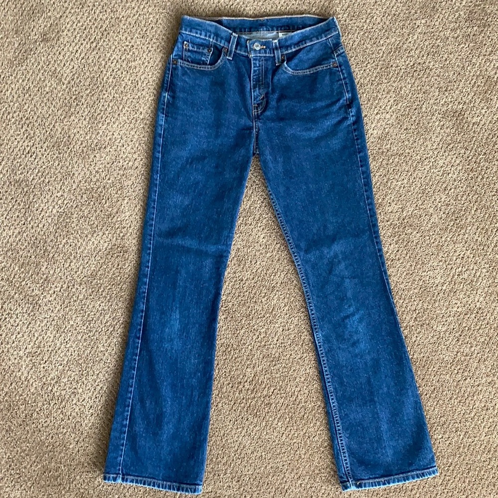 Levi’s 515 bootcut blue jeans. Misses size 8. Excellent condition